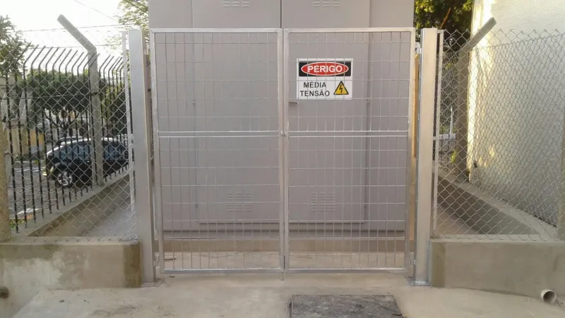 Fundada em 2017, a Fic Engenharia conta com serviços variados na área de Engenharia Elétrica, a exemplo de: manutenção de caráter preditivo, preventivo e corretivo, da análise termográfica com emissão de relatório técnico, laudos elétricos e inspeções e dimensionamento, projeto e instalação de grupos geradores.